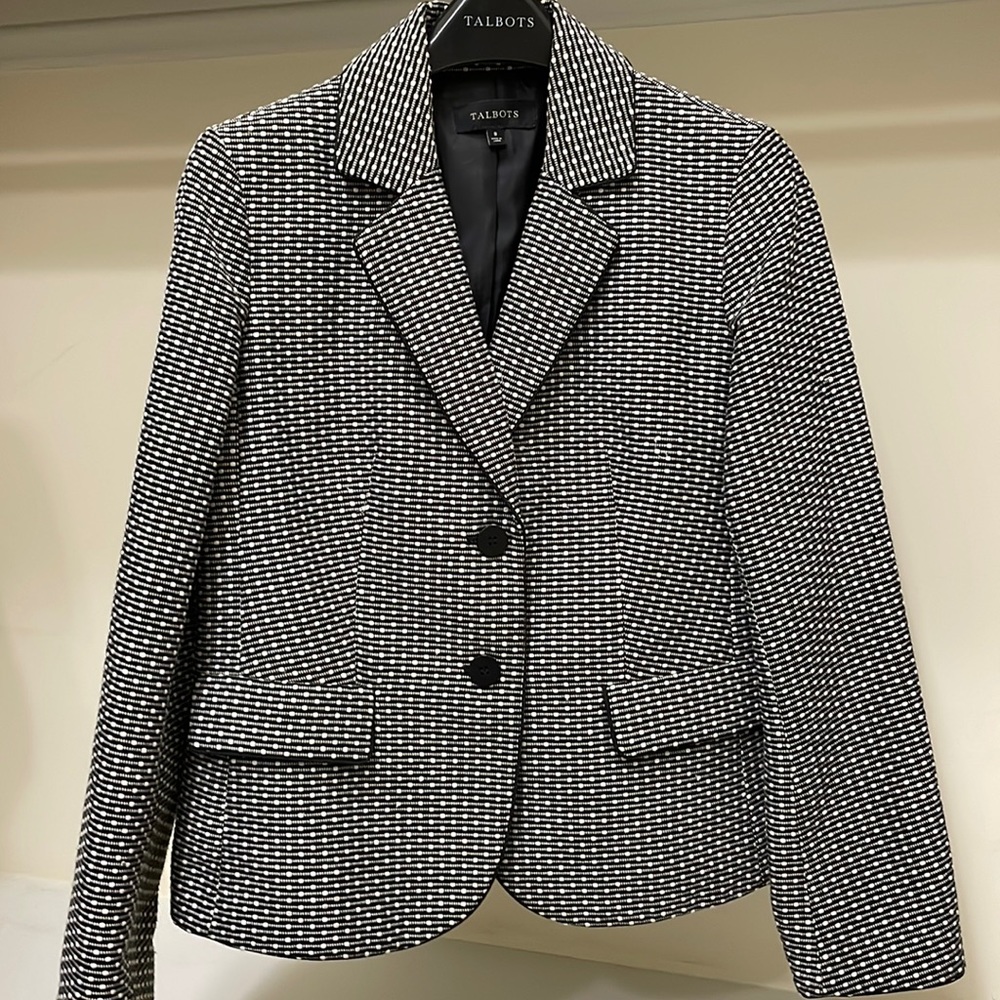 Talbots black blazer with white dot pattern